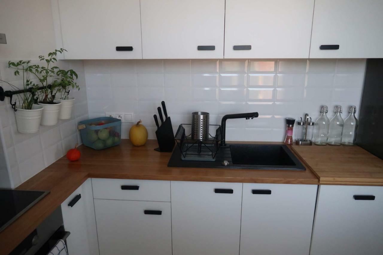 Hniezdo V Raji 1 - Luxurious Apartment 3 Min Walk To City Center Spišská Nová Ves Екстериор снимка